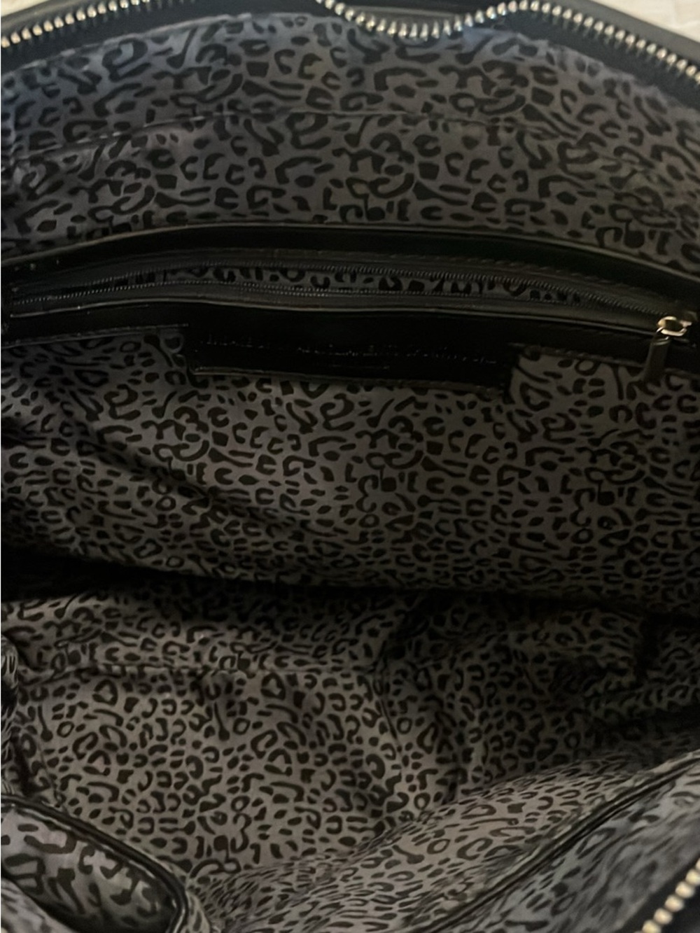 Alessandro Versace Black Leather Studded Tote with Embossed Medallion - Picture 4 of 8